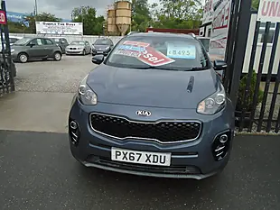 Used 2017 Kia Sportage 2 Blue - Interior and Exterior details 2