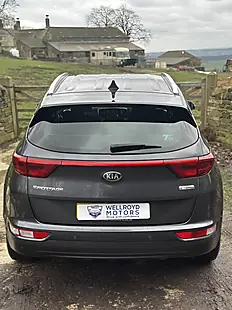 Used 2017 Kia Sportage 2 Grey - Interior and Exterior details 17