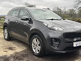 Used 2017 Kia Sportage 2 Grey - Interior and Exterior details 6