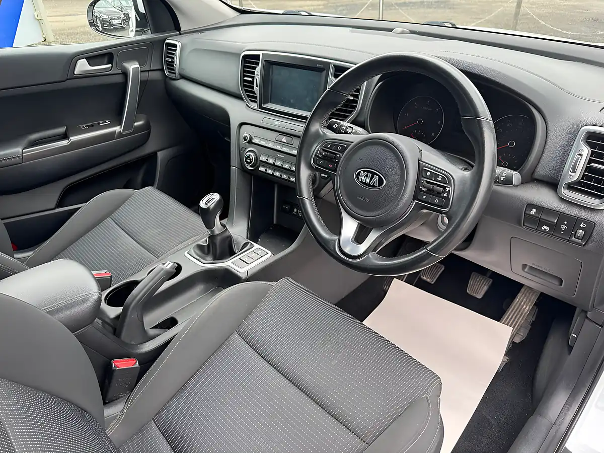 Used 2017 Kia Sportage 2 - Interior and Exterior details 16