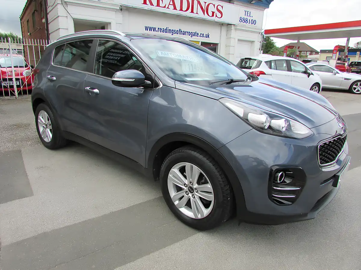 Used 2017 Kia Sportage 2 Isg Blue - Interior and Exterior details 13