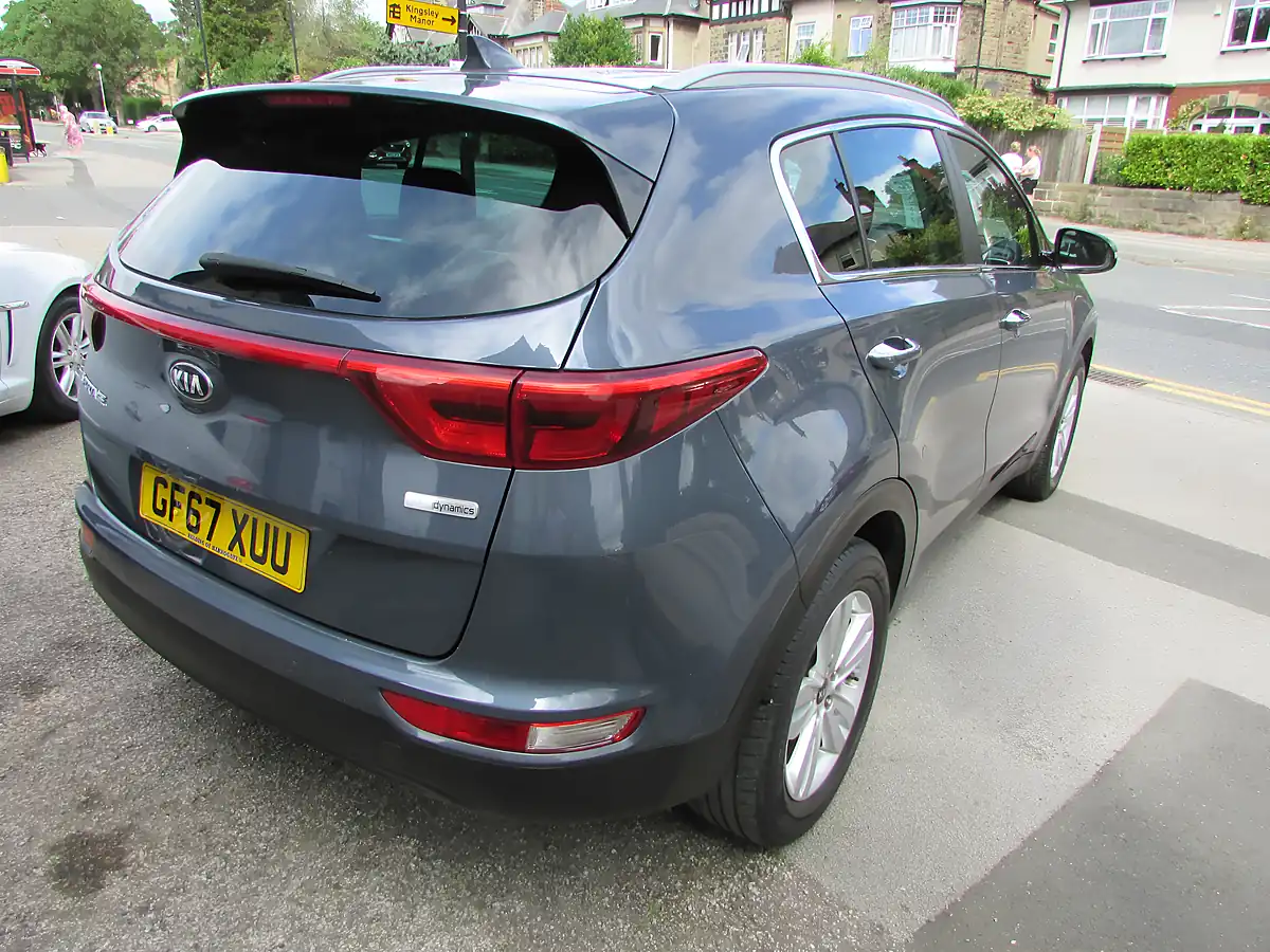 Used 2017 Kia Sportage 2 Isg Blue - Interior and Exterior details 15