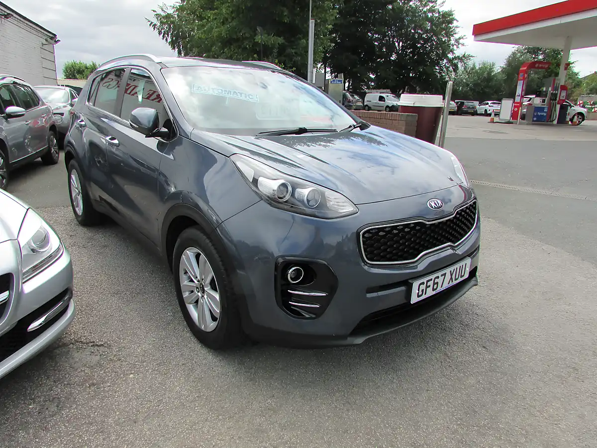 Used 2017 Kia Sportage 2 Isg Blue - Interior and Exterior details 16