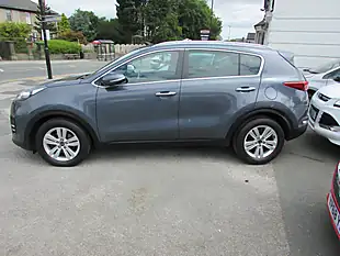 Used 2017 Kia Sportage 2 Isg Blue - Interior and Exterior details 17