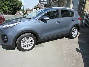 Used 2017 Kia Sportage 2 Isg Blue - Interior and Exterior details 8