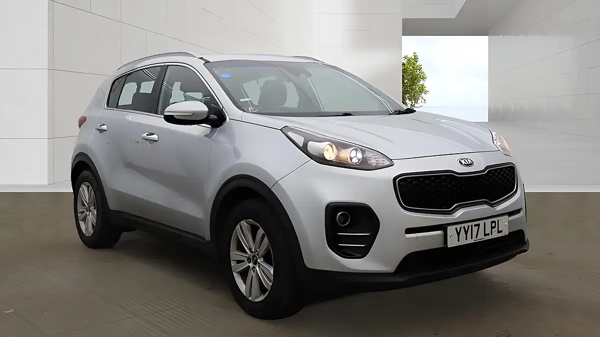 Used 2017 Kia Sportage 2 Silver - Front View