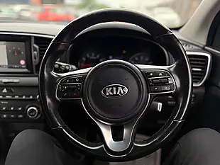 Used 2017 Kia Sportage 2 Silver - Interior and Exterior details 14