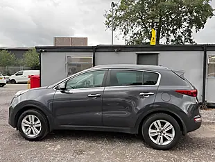 Used 2017 Kia Sportage 2 Silver - Interior and Exterior details 4