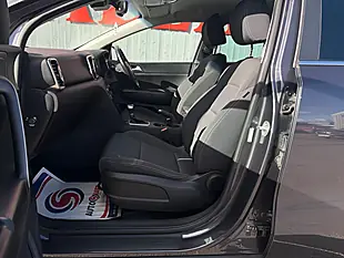 Used 2017 Kia Sportage 2 Silver - Interior and Exterior details 11
