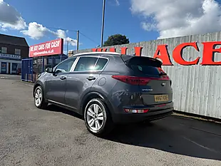 Used 2017 Kia Sportage 2 Silver - Interior and Exterior details 15