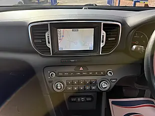 Used 2017 Kia Sportage 2 Silver - Interior and Exterior details 18