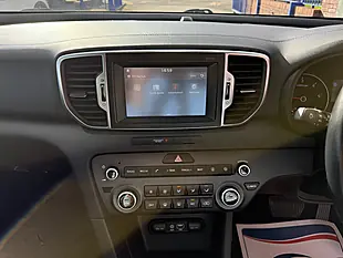 Used 2017 Kia Sportage 2 Silver - Interior and Exterior details 19