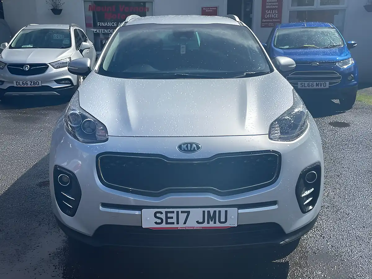 Used 2017 Kia Sportage 2 Silver - Interior and Exterior details 10