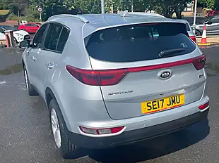 Used 2017 Kia Sportage 2 Silver - Interior and Exterior details 6