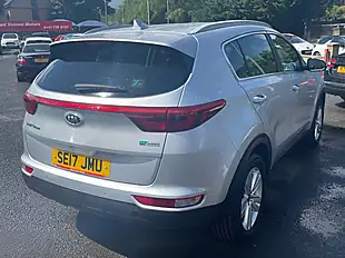 Used 2017 Kia Sportage 2 Silver - Interior and Exterior details 8
