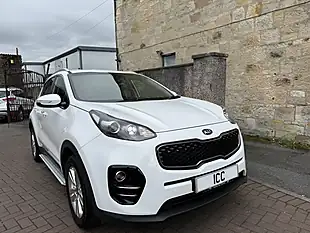 Used 2017 Kia Sportage 2 White - Interior and Exterior details 11