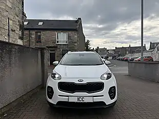 Used 2017 Kia Sportage 2 White - Interior and Exterior details 5