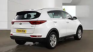 Used 2017 Kia Sportage 2 White - Interior and Exterior details 4
