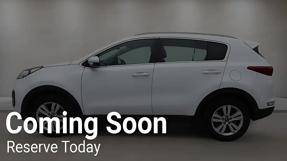 Used 2017 Kia Sportage 2 White - Interior and Exterior details 6