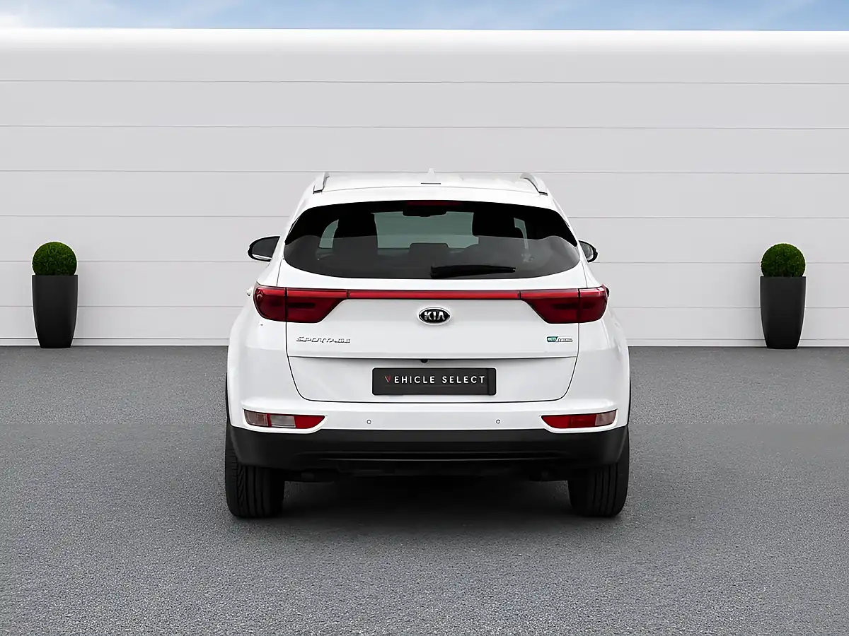 Used 2017 Kia Sportage 2 White - Interior and Exterior details 10