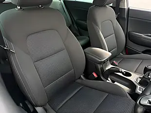 Used 2017 Kia Sportage 2 White - Interior and Exterior details 12
