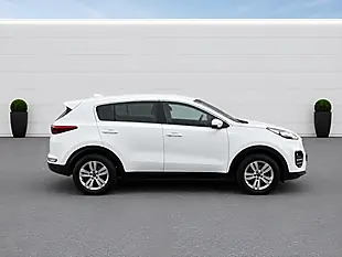 Used 2017 Kia Sportage 2 White - Interior and Exterior details 8