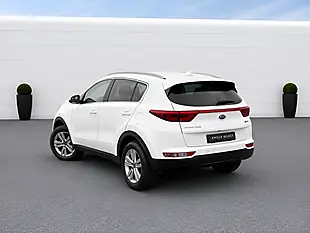 Used 2017 Kia Sportage 2 White - Interior and Exterior details 9