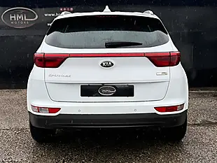 Used 2017 Kia Sportage 2 White - Interior and Exterior details 9