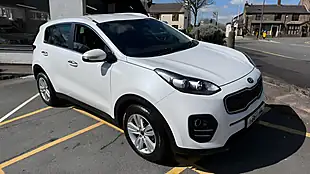 Used 2017 Kia Sportage 2 White - Interior and Exterior details 11