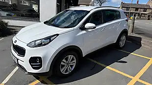 Used 2017 Kia Sportage 2 White - Interior and Exterior details 13