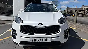 Used 2017 Kia Sportage 2 White - Interior and Exterior details 2
