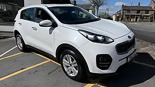 Used 2017 Kia Sportage 2 White - Interior and Exterior details 5