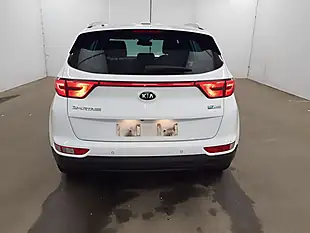 Used 2017 Kia Sportage 2 White - Interior and Exterior details 3