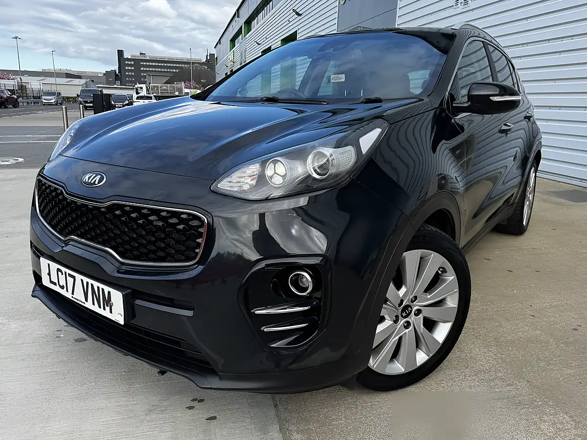 Used 2017 Kia Sportage 3 Black - Interior and Exterior details 4