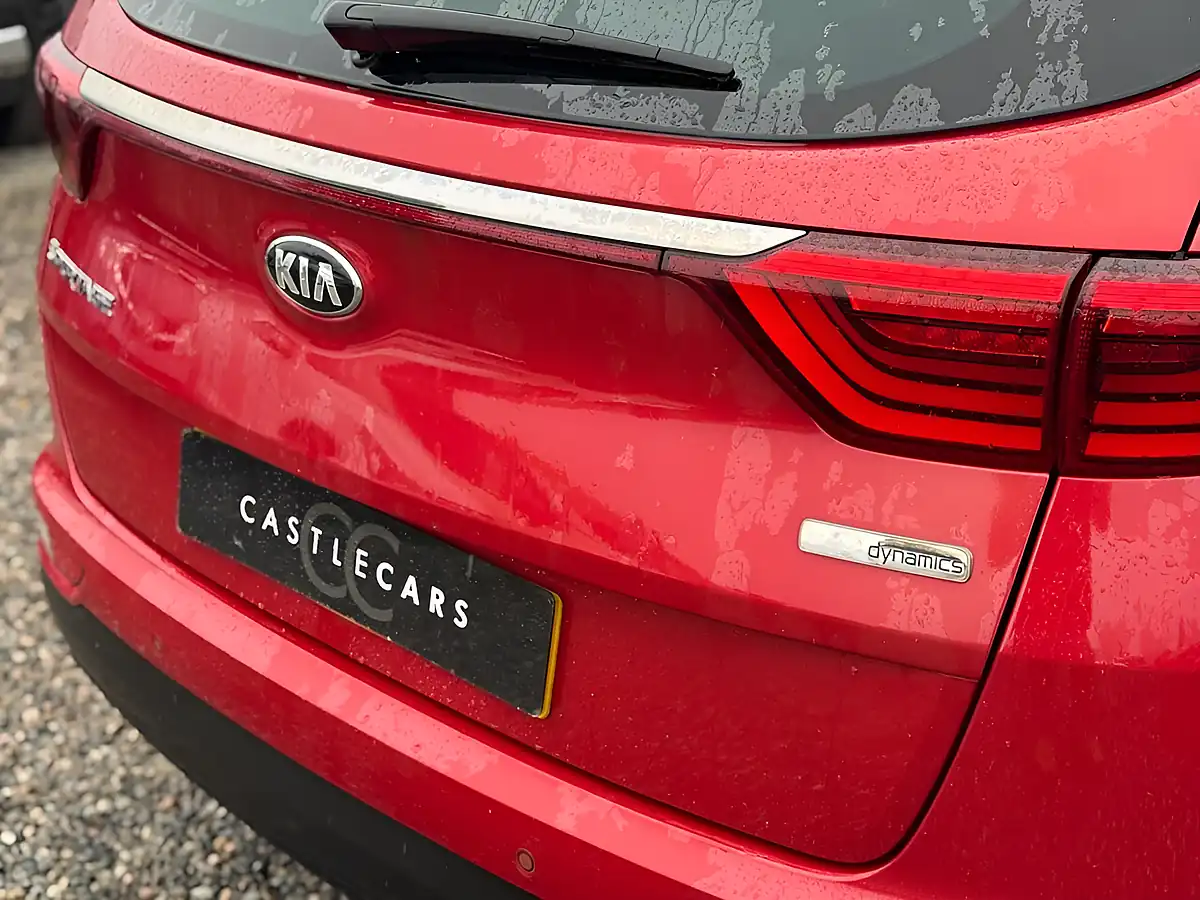 Used 2017 Kia Sportage 3 Red - Interior and Exterior details 9
