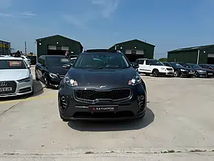 Used 2017 Kia Sportage 3 Silver - Interior and Exterior details 3
