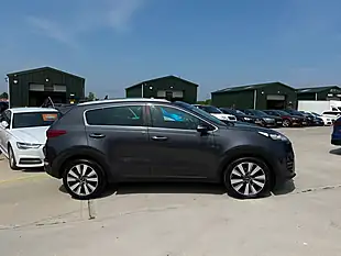Used 2017 Kia Sportage 3 Silver - Interior and Exterior details 9