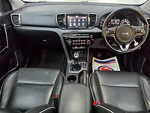 Used 2017 Kia Sportage 3 White - Interior and Exterior details 11