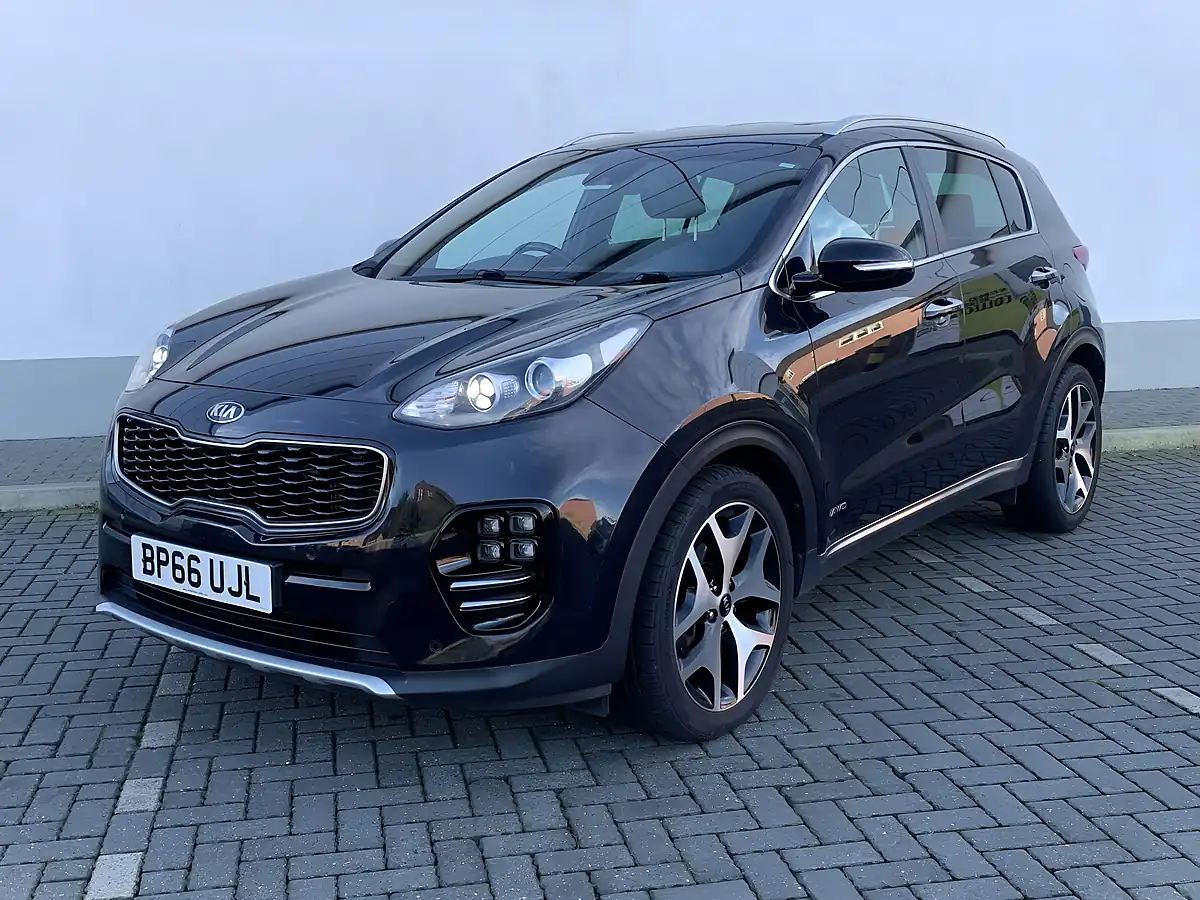 Used 2017 Kia Sportage GT-Line Black - Interior and Exterior details 4