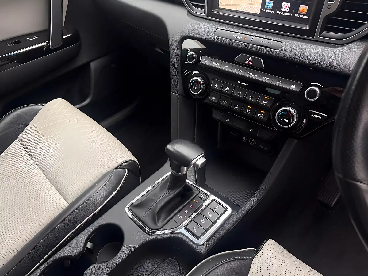 Used 2017 Kia Sportage GT-Line Edition Black - Interior and Exterior details 14