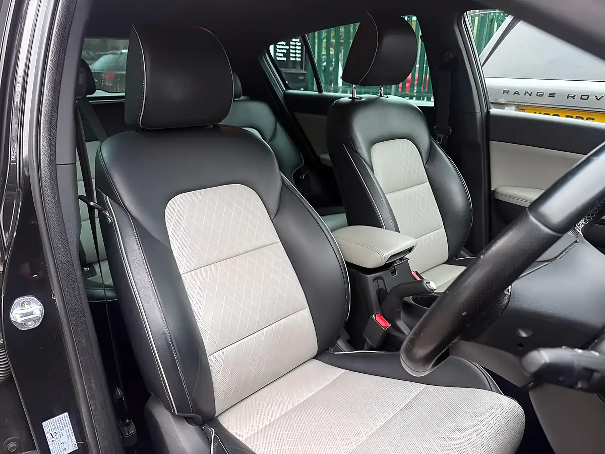 Used 2017 Kia Sportage GT-Line Edition Black - Interior and Exterior details 7