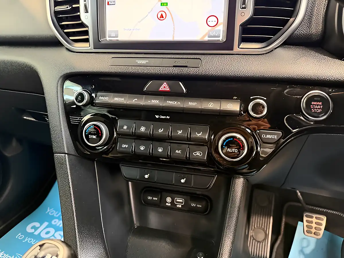 Used 2017 Kia Sportage GT-Line Edition Fusion White - Interior and Exterior details 19
