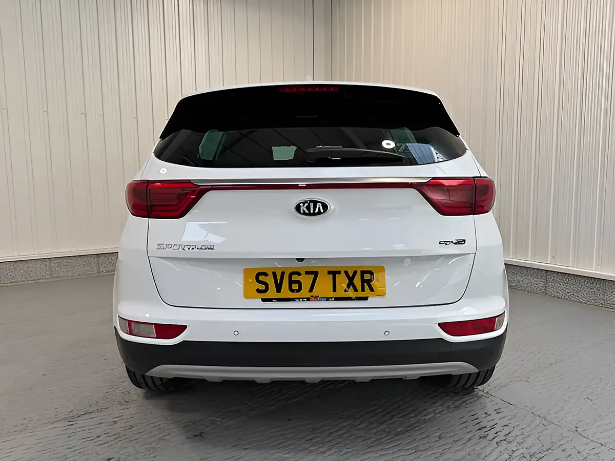 Used 2017 Kia Sportage GT-Line Edition Fusion White - Interior and Exterior details 6