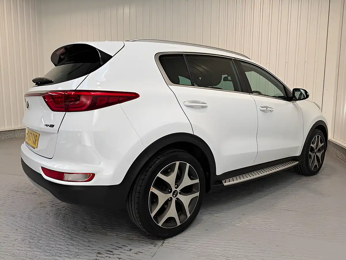 Used 2017 Kia Sportage GT-Line Edition Fusion White - Interior and Exterior details 7