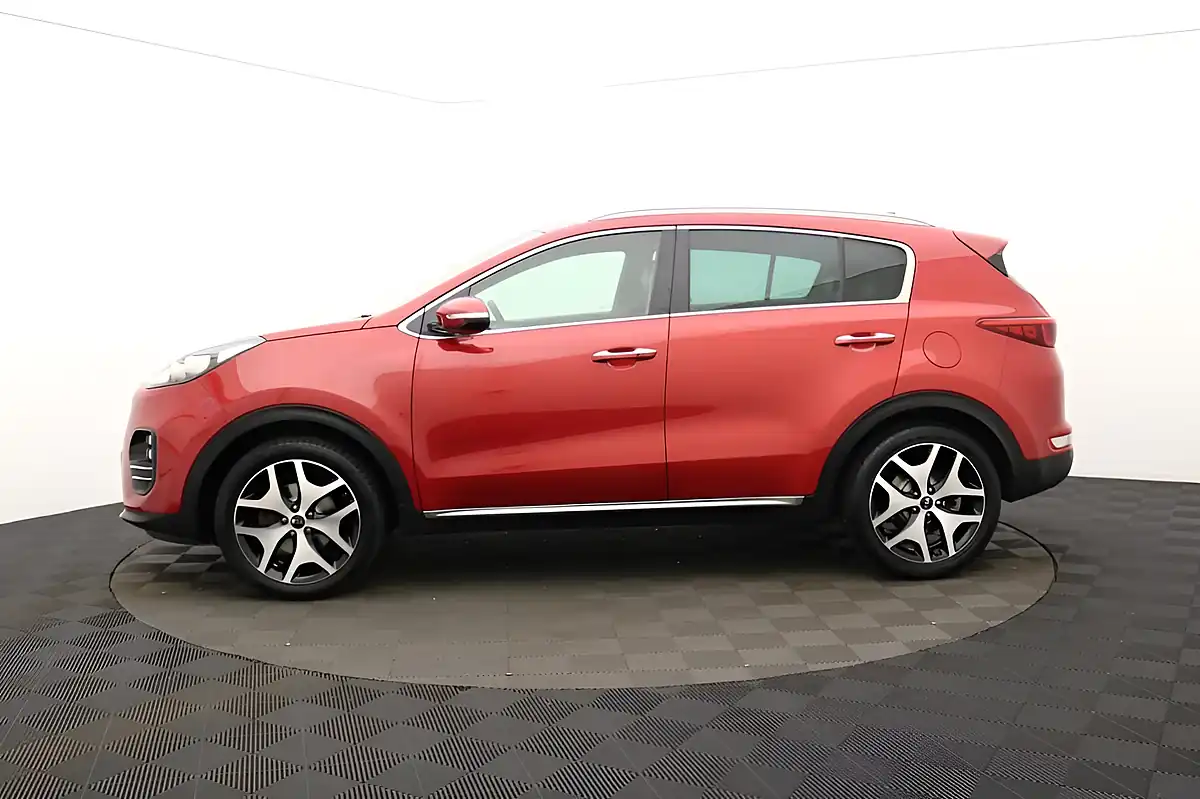 Used 2017 Kia Sportage GT-Line Red - Interior and Exterior details 6