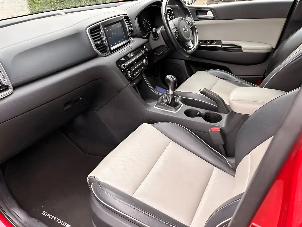 Used 2017 Kia Sportage GT-Line Red - Interior and Exterior details 11