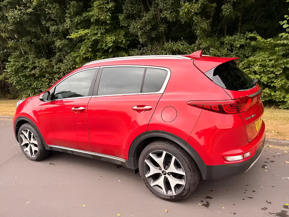Used 2017 Kia Sportage GT-Line Red - Interior and Exterior details 8