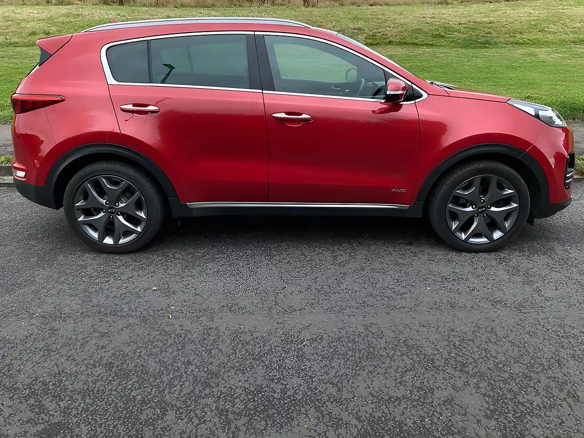 Used 2017 Kia Sportage GT-Line Red - Interior and Exterior details 2
