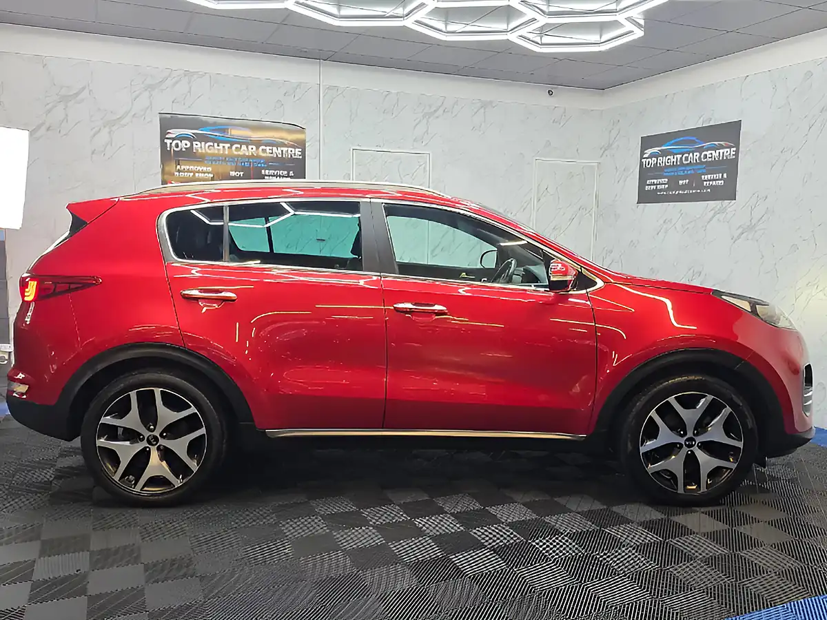 Used 2017 Kia Sportage GT-Line Red - Interior and Exterior details 10