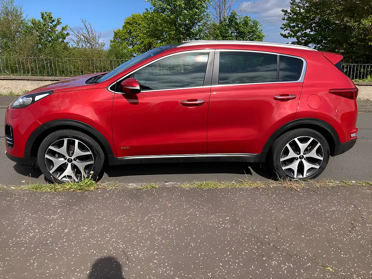 Used 2017 Kia Sportage GT-Line S Red - Interior and Exterior details 10